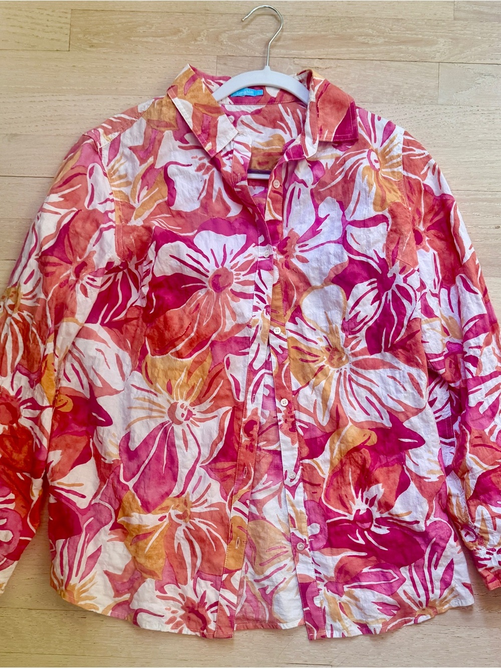 Women’s Floral Button-Front Blouse in Pink Orange